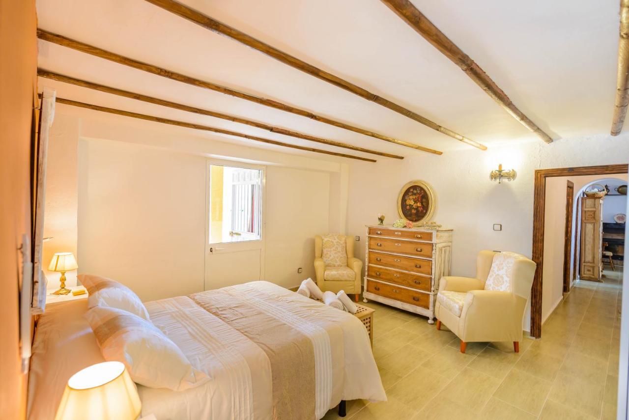 Casa Jardin Del Olivar Con Piscina Privada อัลเกาซิน ภายนอก รูปภาพ